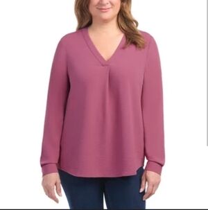Dalia Blouse Women's Long Sleeved Pink Pull Over V-Neck Shirt Various Sizes